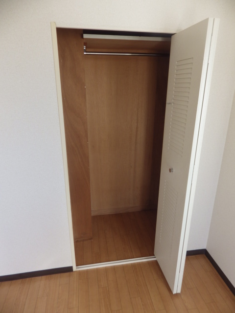 ベルヴィル昭島0103号室 収納