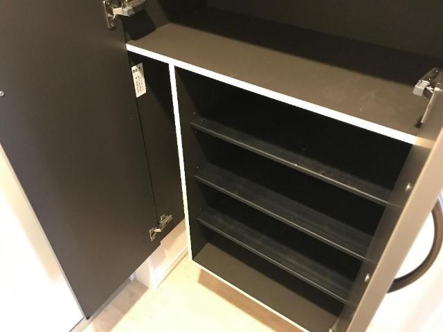 グランドパレスⅡ 靴箱（イメージ）
