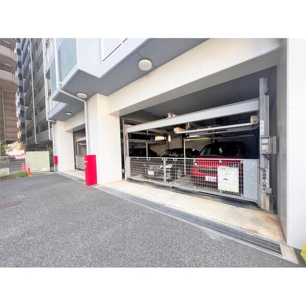 サンスクエアプレミア 駐車場