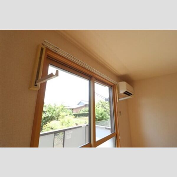 ステラコート102号室 室内物干し