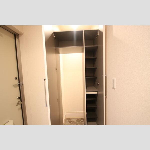 ベルデュール 玄関