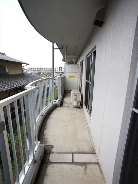 ルミエール若葉0302号室 バルコニー
