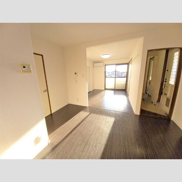 メゾンエスポワール　B リビング