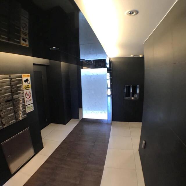 ジェノヴィア石神井台グリーンヴェール2階 エントランス