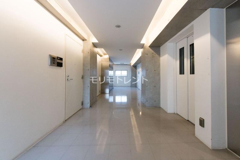 カスタリア大塚2階 内廊下