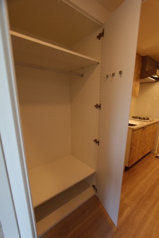 プラウドフラット中野330号室 収納