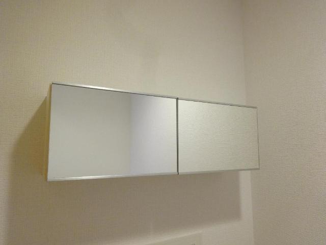 トリニティ　アコード トイレ戸棚（鏡付）