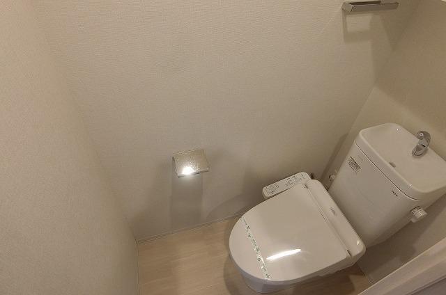 ALTERNA住吉6階 トイレ