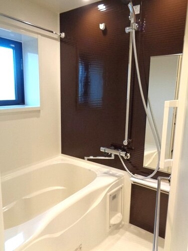 ＲＥＦＲＡＭＥ ５ Ｉｒｉｙａ4階 浴室　※新築時同タイプ別部屋2022.12撮影