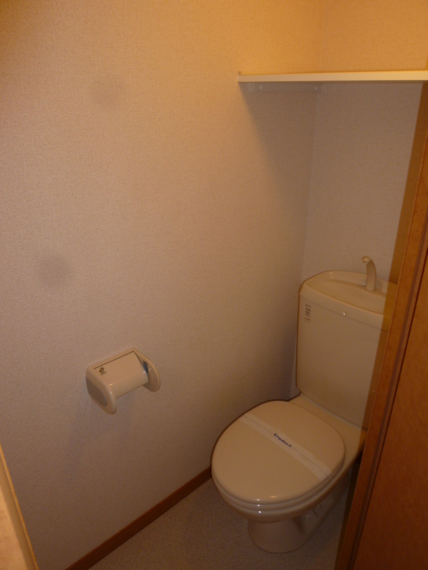 レオパレスコーポモリ205号室 独立トイレ