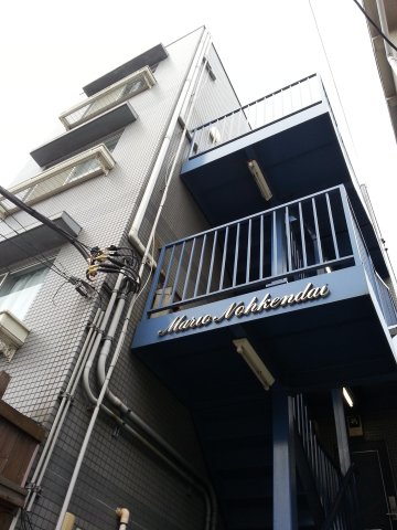 マリオ能見台203号室 建物外観