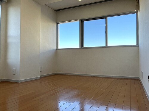 ドミール五番町11階 洋室約7.4畳