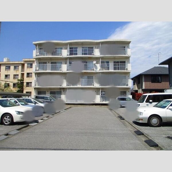 サンボナールの外観画像