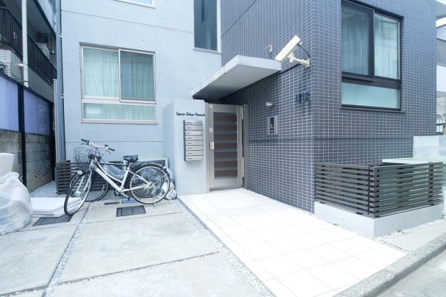 スペリオール渋谷本町地下1階 外観