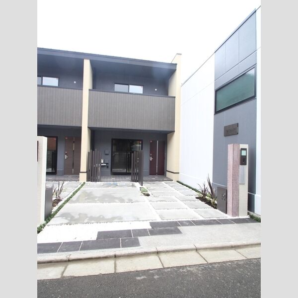 Crane For 各住戸専用駐車場