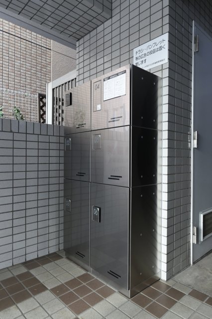 クリオ横浜平沼壱番館7階 宅配BOX