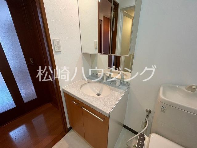 サンテラスもみじ山3階 洗面