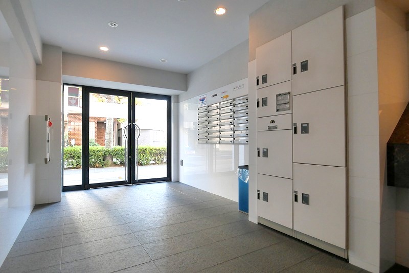 ＡＲＴＥＳＳＩＭＯ　ＬＩＮＫ　ＲＯＳＳＯ4階 外観