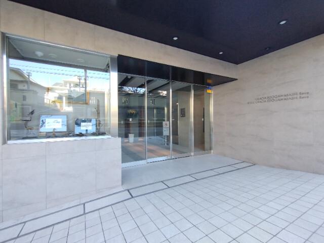 クレイシア江戸川橋レーヴ エントランス