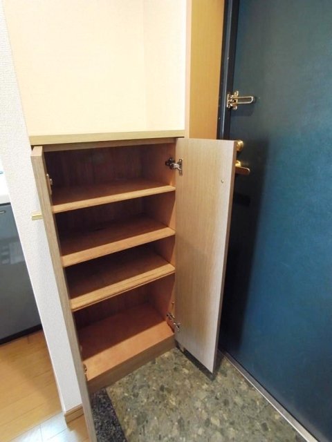 エクセリア池袋 靴入
