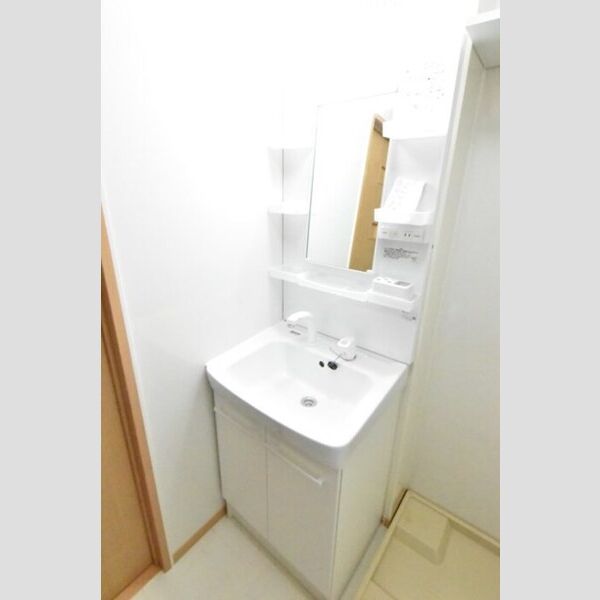 コンフォート　壱番館・弐番館 独立洗面台