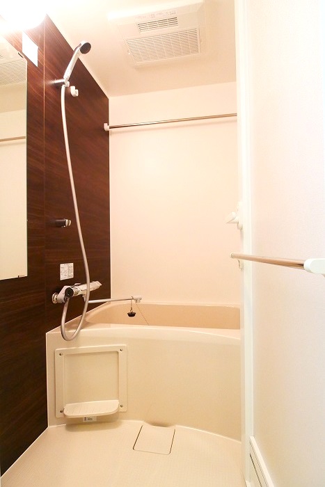 ラフィスタ調布多摩川4階 内観