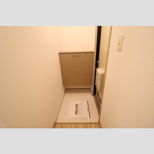 ベルフレール　A103号室 玄関