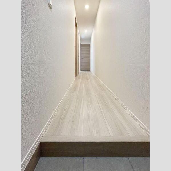 セレスティア興野103号室 玄関