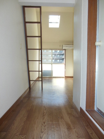 サンハイツ 玄関