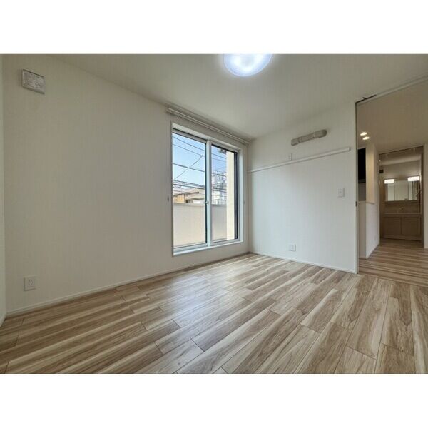 モデラート大崎201号室 リビング