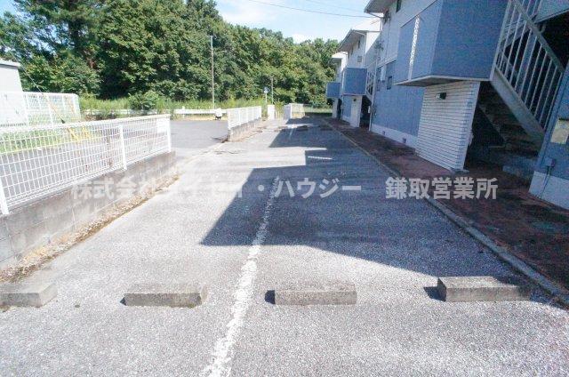 コーポ白百合Ｄ・Ｅ棟 駐車場