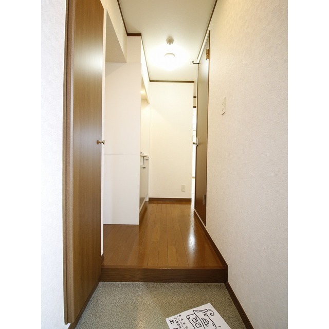 アンプルール フェール Sky203号室 玄関