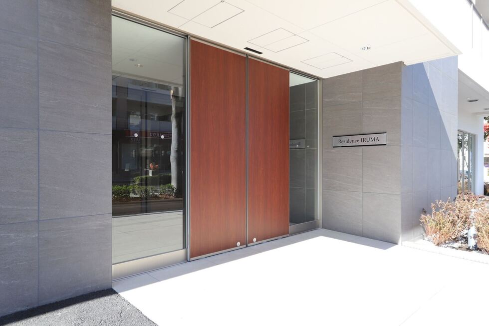 Residence IRUMA3階 外観