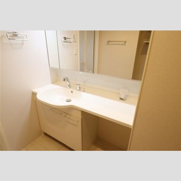 ラ・ベルメール 洗髪洗面化粧台