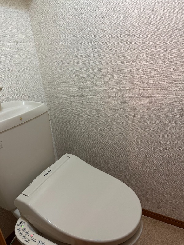 アルファマ 温水洗浄便座（退去前の為写真は参考です）