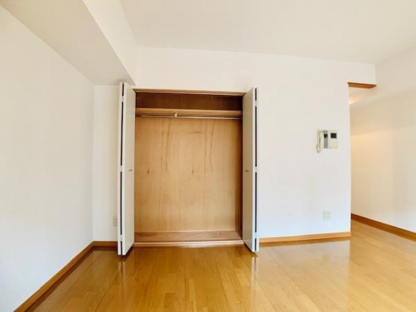 ティアラ恵比寿4階 リビング