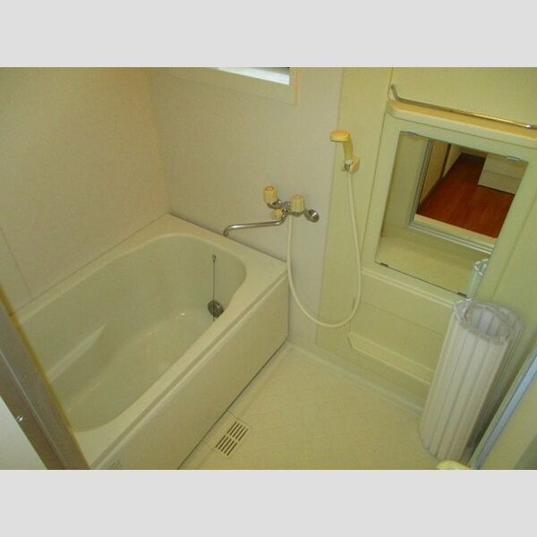 ウェルセッジ請西　Ⅱ バス