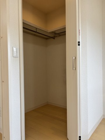 サンライズ 収納