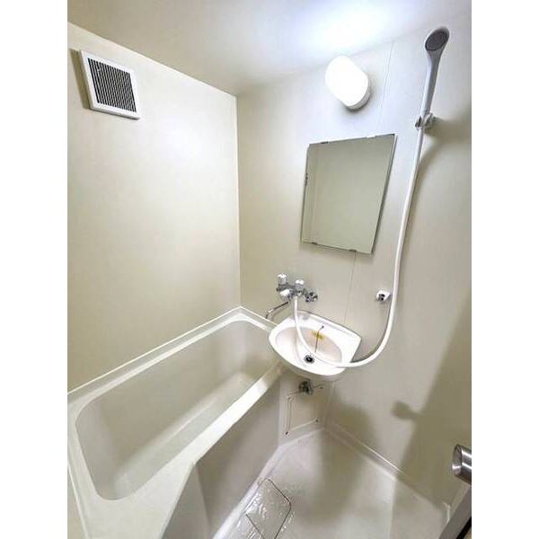 ジュネパレス北柏0106号室 お風呂