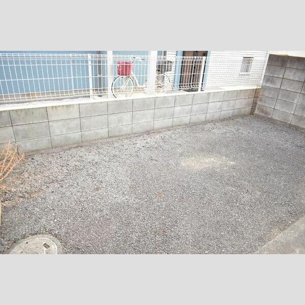 エスポワール　Ⅱ102号室 庭(専用庭)