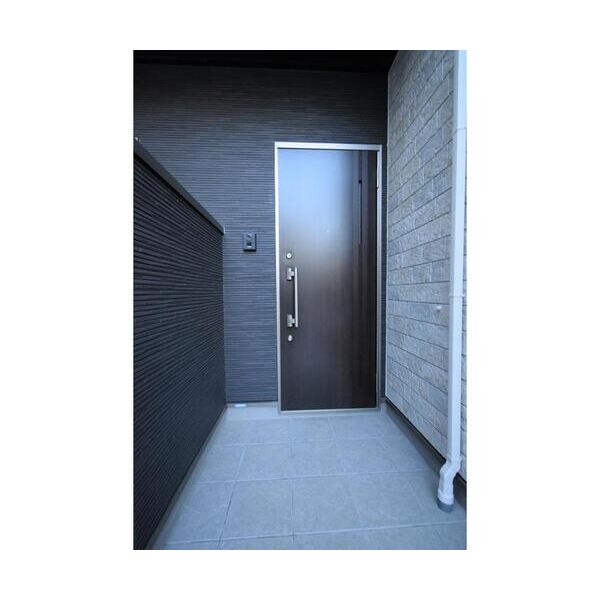 Charmant　K105号室 玄関