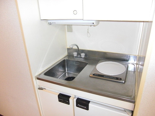 ライオンズ三田11階 キッチン　※2009年5月撮影