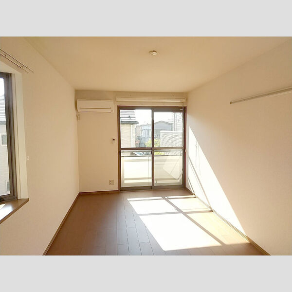 メイフラット 居室