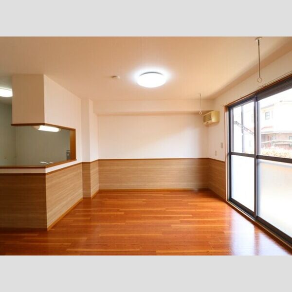 リビングタウンみずき　ABC リビング