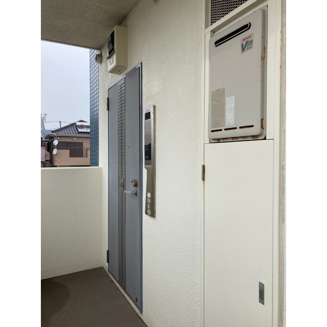 フェリシティ205号室 玄関