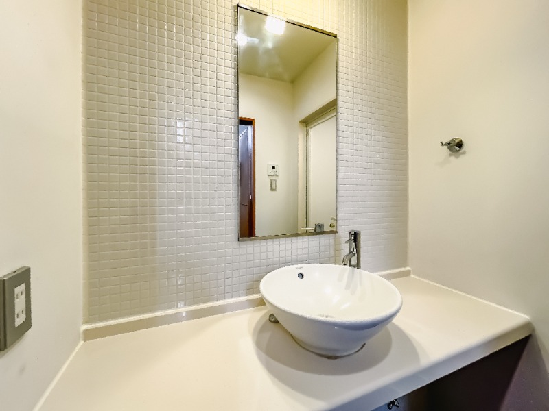 NTPRレジデンス下馬1階 洗面