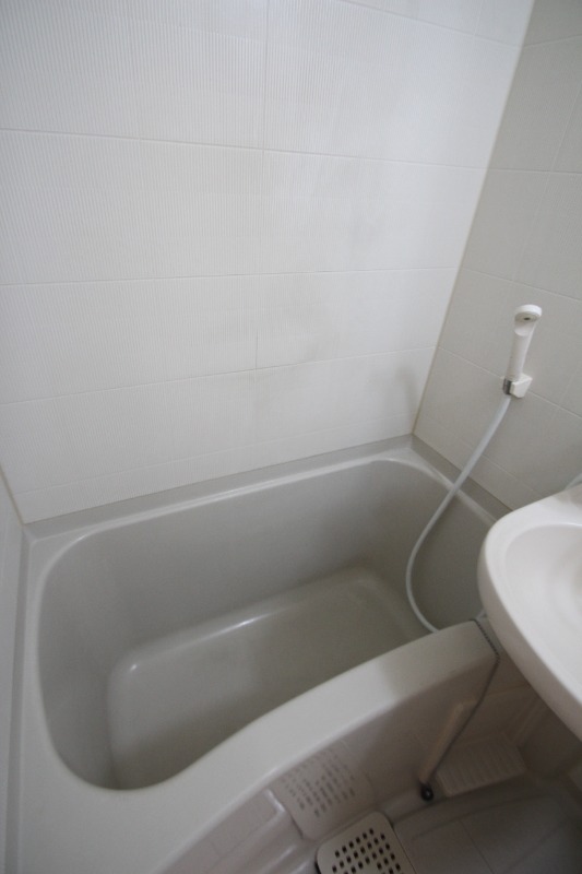 ウィン読売ランド2階 別部屋写真