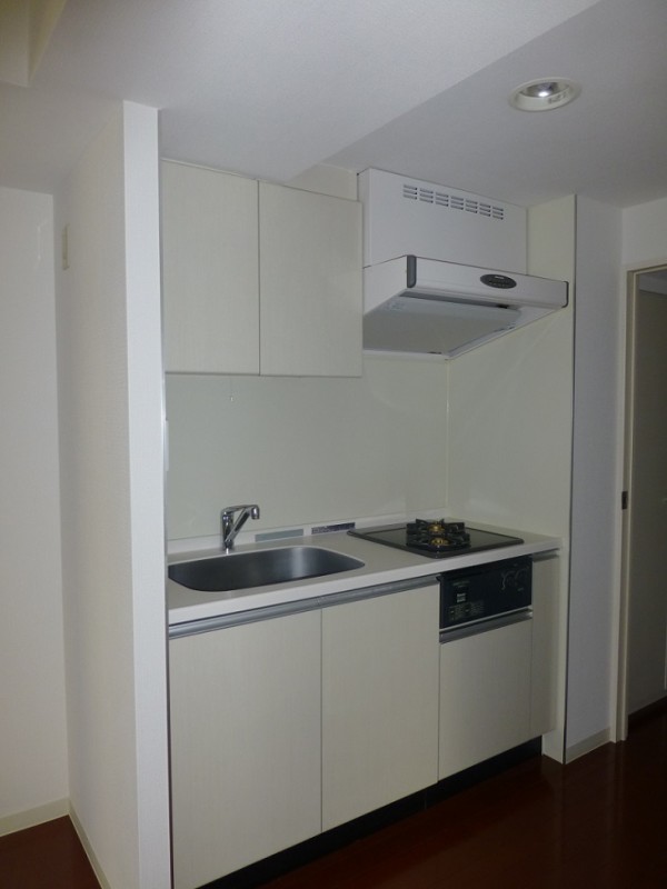 レジディア三越前2階 キッチン