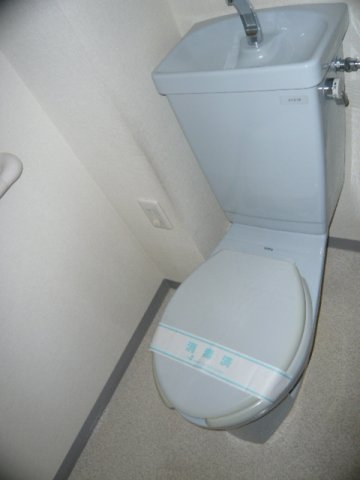 ヴェルドミール幸 トイレ