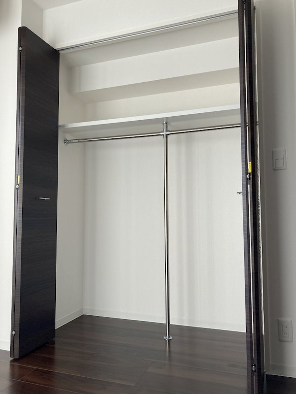 レジディア三軒茶屋Ⅲ5階 収納